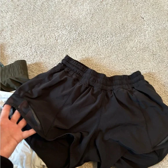Lululemon size 6 shorts bundle - Picture 5 of 8